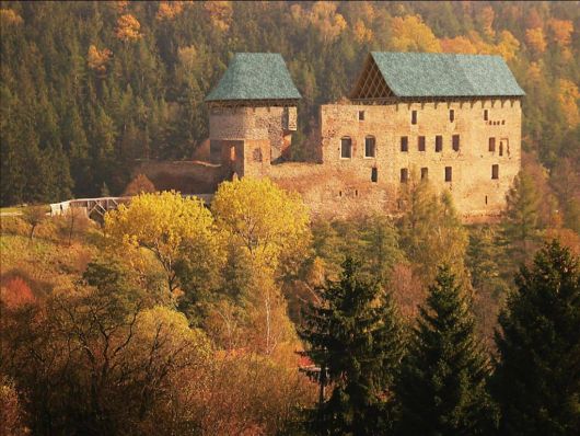 Krakovec - Замки и крепости в Средней Чехии