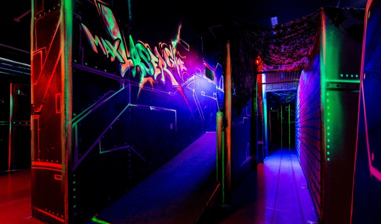 Laser Game and Bar Praha - Лазертаг в Праге