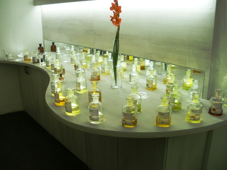 Zámecká parfumerie - Нишевая парфюмерия в Праге
