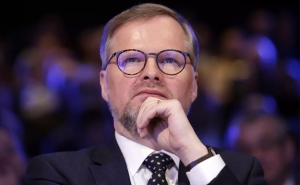 Милош Земан не способен выполнять функции президента, это право может перейти Петру Фиале Милош Земан не способен выполнять функции президента, это право может перейти Петру Фиале