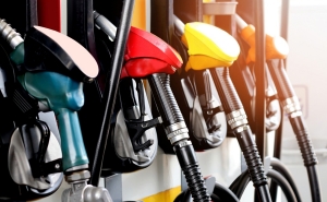 Бензин дорожает, а дизель дешевеет; вот что об этом говорят аналитики