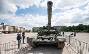 На выставку в Прагу привезли российскую военную технику, уничтоженную на Украине