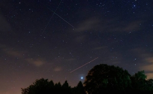 Августовский звездопад: до конца августа на небе можно наблюдать Метеоритный поток Персеиды