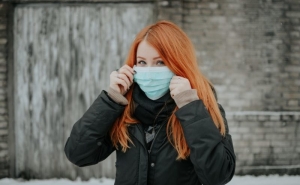 Какие маски защищают от коронавируса, разбираемся детально