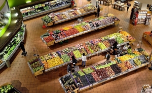 Крупных супермаркетов в Чехии становится все больше, мелкие магазины, наоборот, убывают